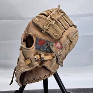 RHT Mizuno MT2072 Lite-Flex Professional Model Crest E-Z Pocket Pro-Close Glove